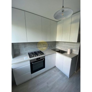 Кухня Роби цвет белый - бордовый металлик 2,6 метра - набирается поэлементно
