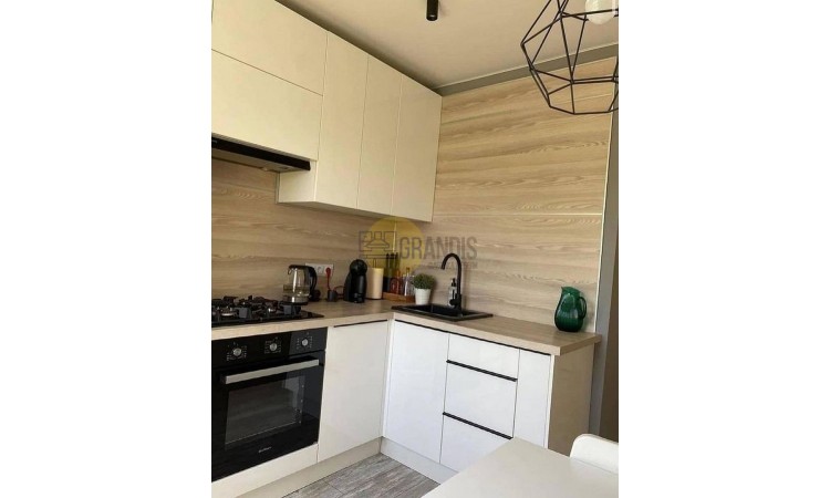 Кухня Смайл цвет белый металлик - бордовый металлик 3,4 метра - набирается поэлементно